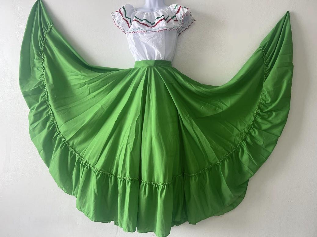 Folkloric Dance Skirt and Double Circle - Image 5