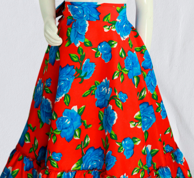 Folkloric Dance Skirt and Simple Circle