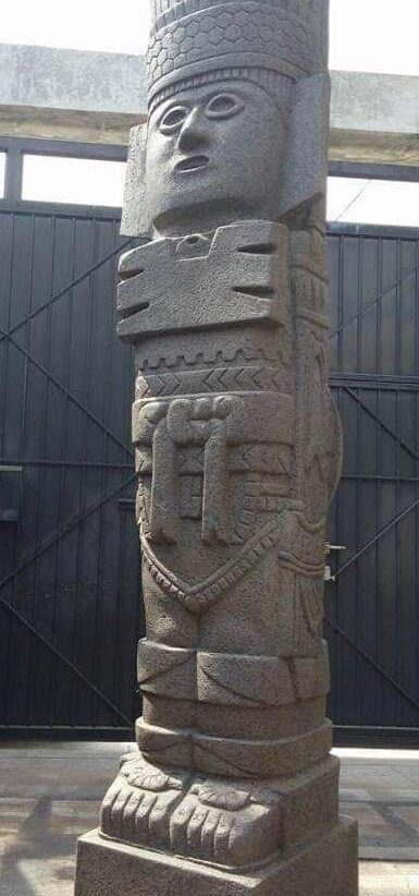Gigante de Tula 3.10m