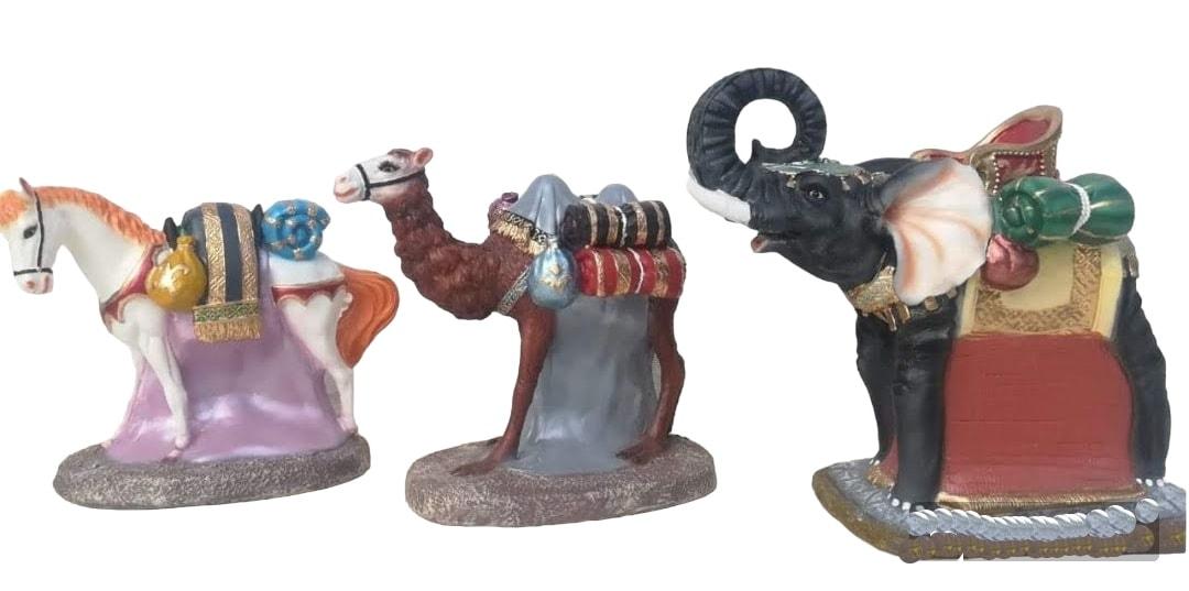 Three Kings Animals Set (15cm)
