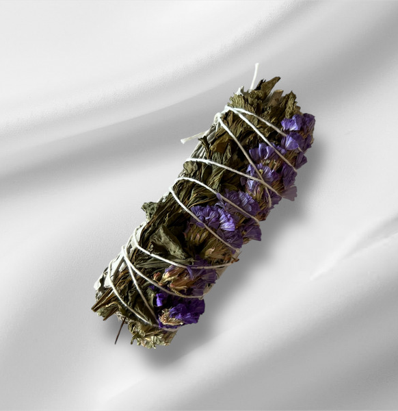 White sage with Mint and Purple Sinuata