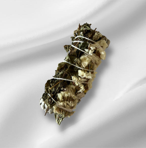 White sage with Mint and White Sinuata
